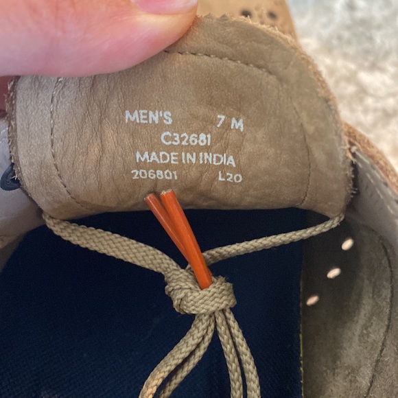 MEN'S DAY WINGTIP OXFORD MEN'S SHOES IN SOFT SAGE / CINNABAR SIZE 7 - Picture 6 of 8